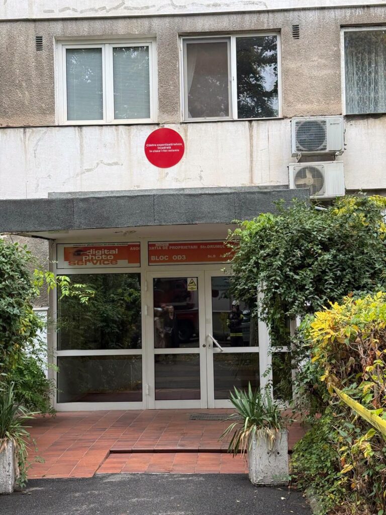 Primăria Capitalei, explicații după apariția crăpăturii la blocul din București: Consolidarea a fost refuzată de locatari