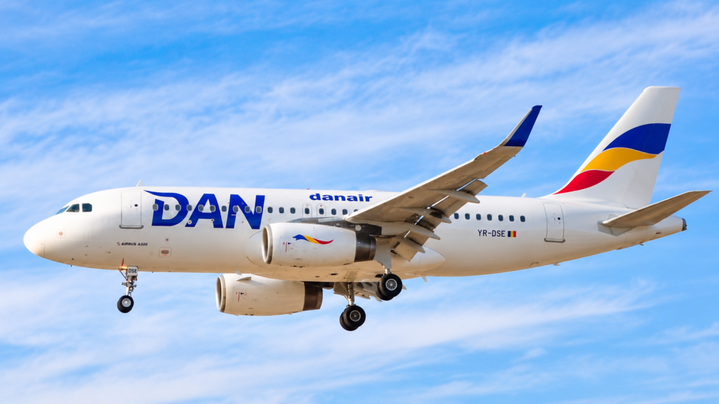 După AnimaWings, și compania aeriană Dan Air cere intrarea în insolvență