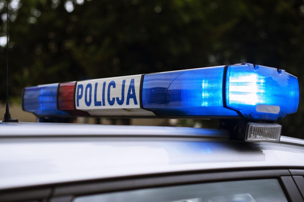 Atac armat într-o școală din Polonia soldat cu un deces