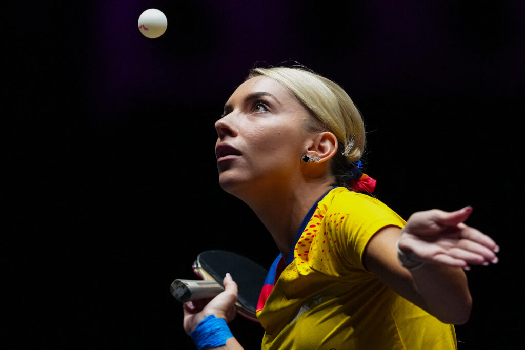 Bernadette Szocs, eliminată de a opta jucătoare a lumii la China Smash 2026 la tenis de masă