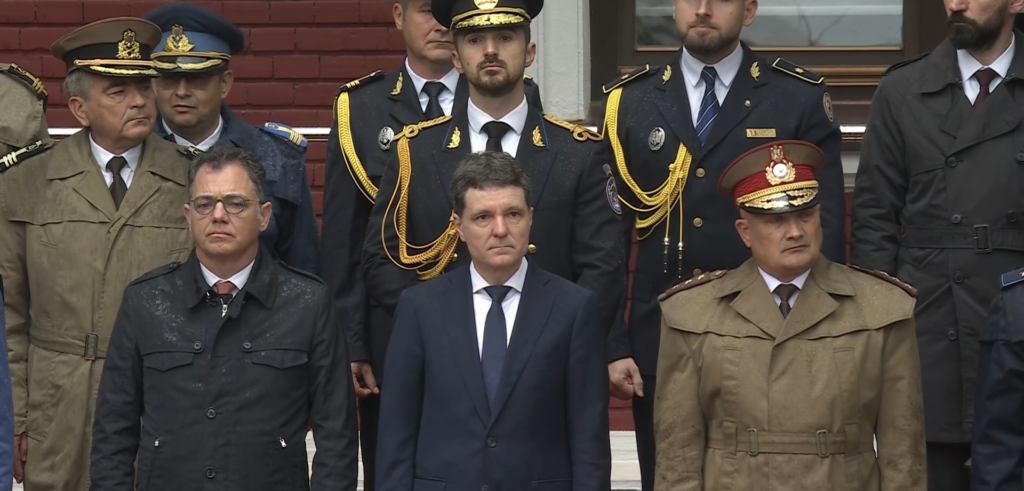 Nicușor Dan, prezent la ceremonia de depunere a Jurământului militar la Academia Tehnică Militară „Ferdinand I”: Așteptarea noastră este să contribuiți la echipamentele viitorului care vor face diferența