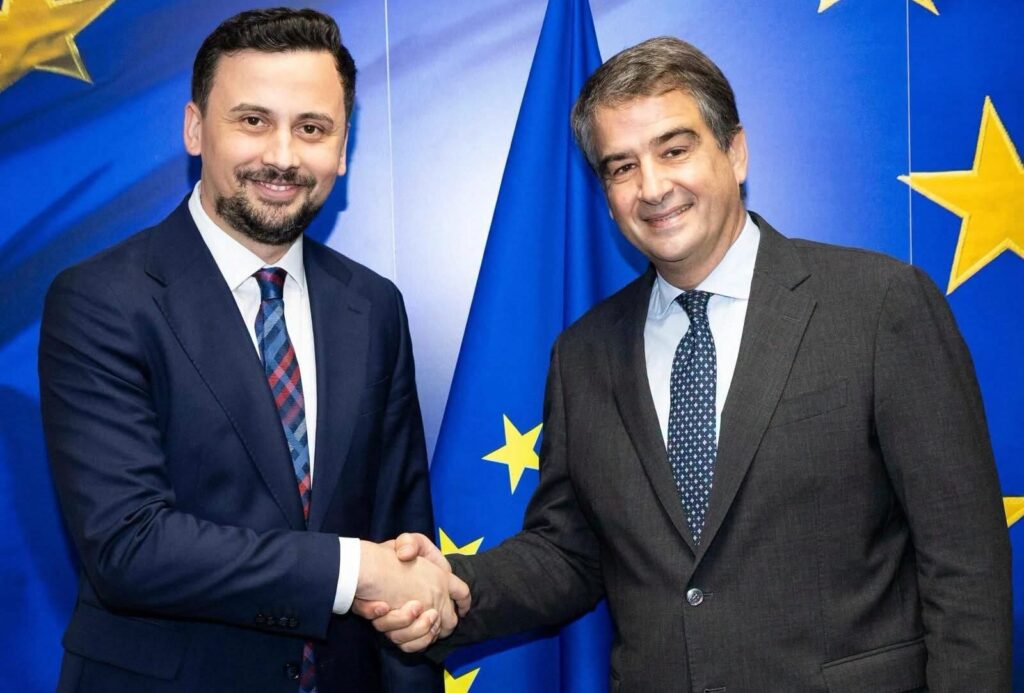 Termen-limită 6 noiembrie pentru banii din PNRR. Ce probleme trebuie să rezolve România la Bruxelles