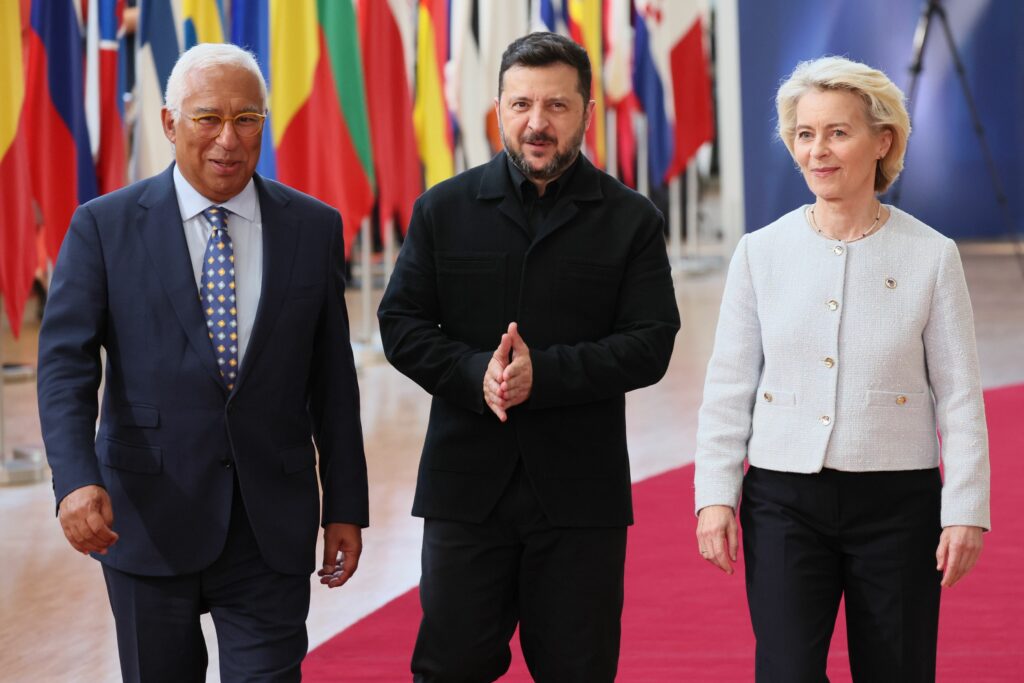 Summitul UE continuă vineri. Liderii UE reiau discuțiile despre securitatea Europei, de la Ucraina și apărare până la migrație