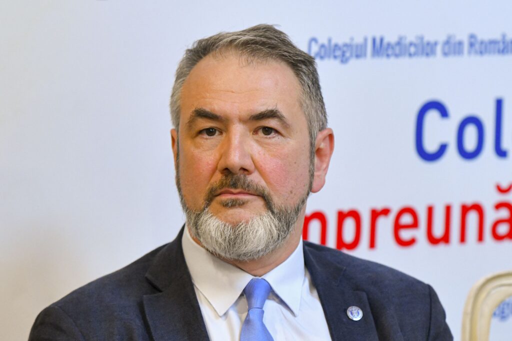 Ministrul Educației cere 1.000 de posturi de paznici în școli, după atacurile din Bistrița și Pitești