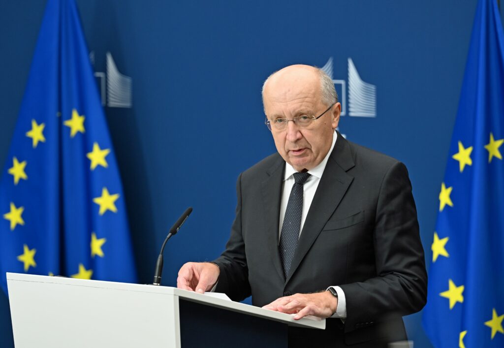 Avertisment fără precedent pentru Rusia. Ce s-ar întâmpla dacă ar lovi o fabrică de arme din Europa