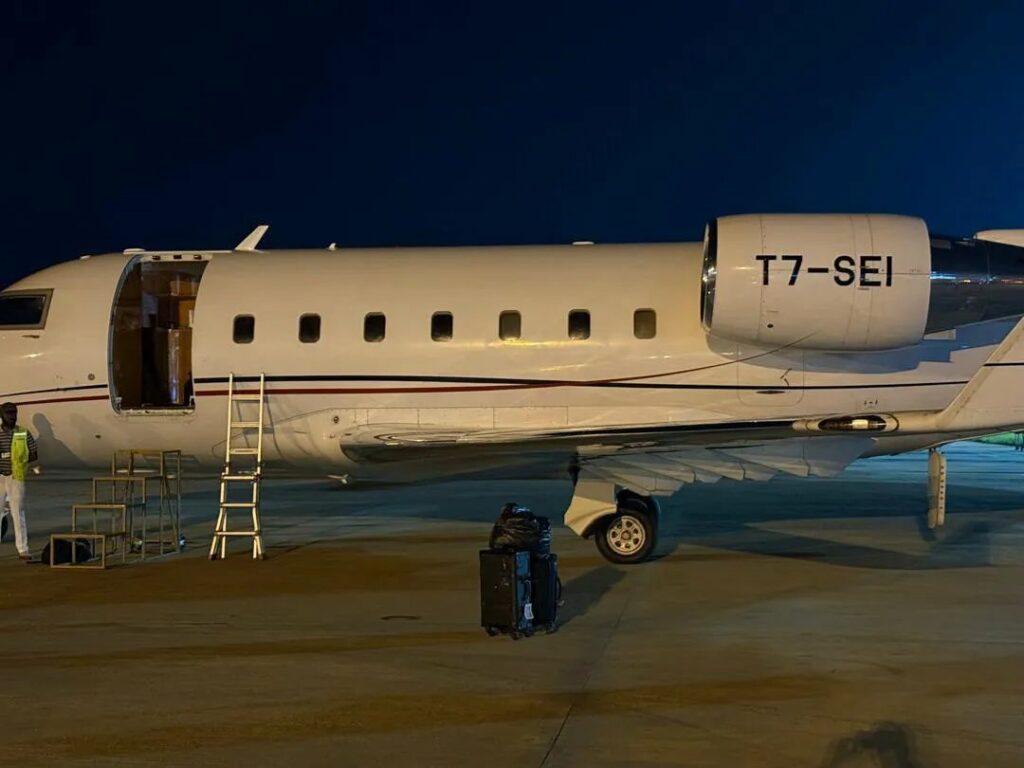 „Mayday, Mayday, am pierdut ușa”. Panică la bordul unui avion privat