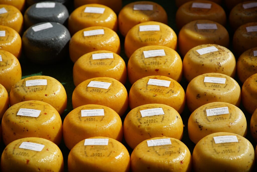 Tone întregi de cocaină ascunse în bucăți de brânză gouda. Valoare totală a drogurilor depășea 530 de milioane de euro