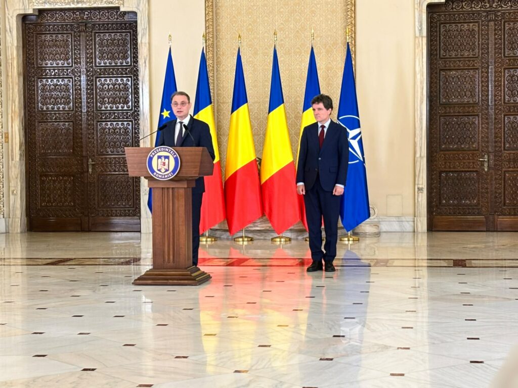 Trei variante de Guvern, după trei zile de negocieri. Luca Niculescu: „Trebuie să ne hotărâm repede”