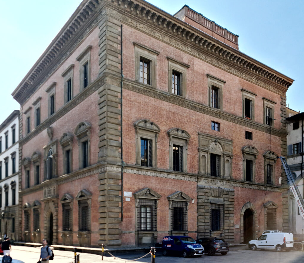 Fereastra blestemată: De ce nu îndrăznește nimeni să o închidă de sute de ani