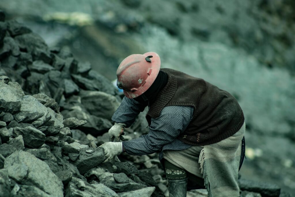 Programul Geologic Național, deblocat după opt ani. Ce urmează pentru resursele minerale ale României