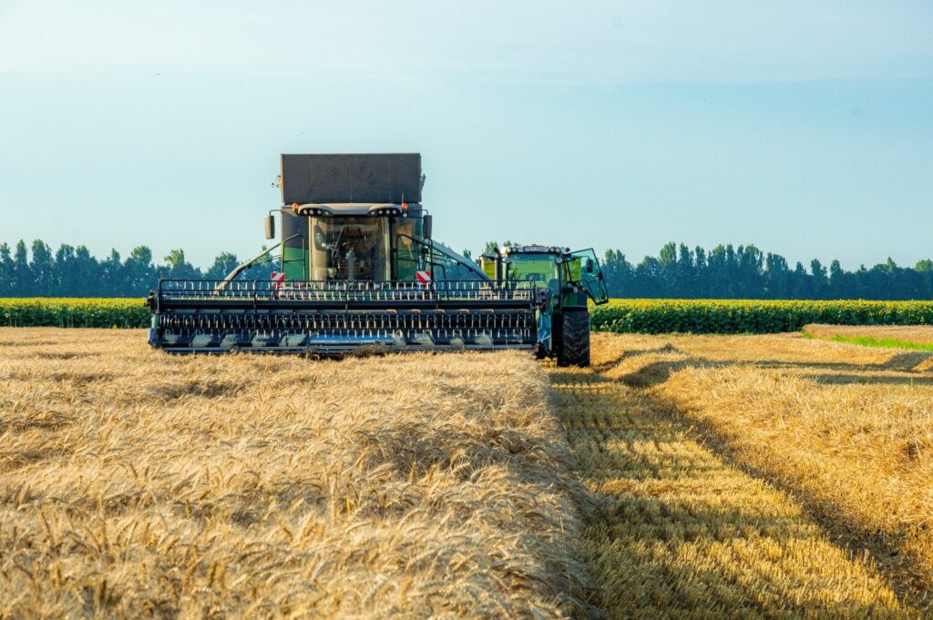 Ajutor de stat pentru agricultori: 2,697 lei/litru motorină Ajutor de stat pentru agricultori: 2,697 lei/litru motorină