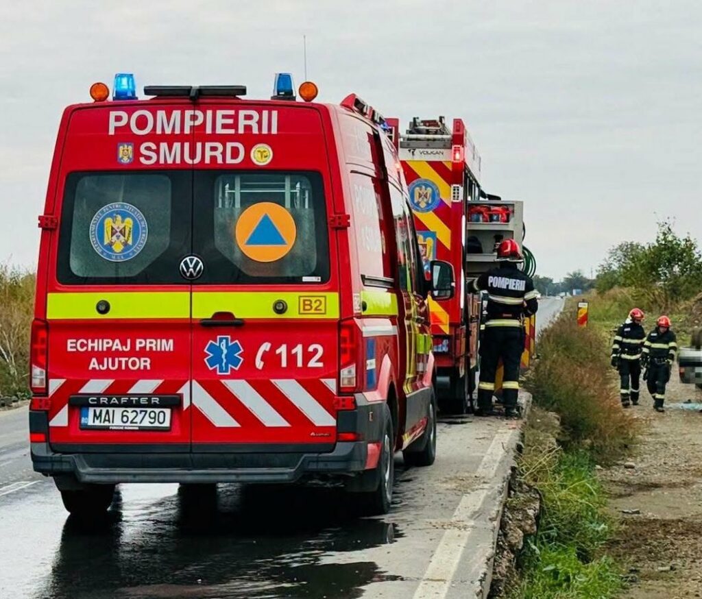 Peste 4.500 de intervenții ale pompierilor în weekend / Aproape 240 de incendii și 41 de mesaje RO-ALERT