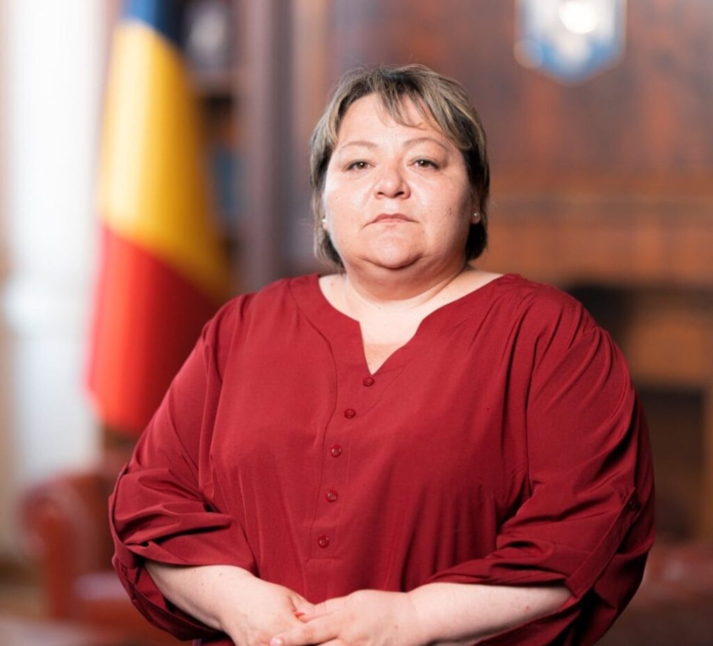 Ramona Lovin (deputat AUR): „Românii care au muncit și au cotizat în străinătate nu trebuie să rămână luni sau chiar ani fără pensie din cauza întârzierilor birocratice”