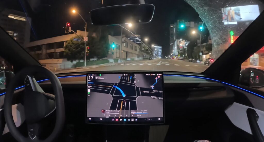 Tesla vrea cu orice preț aprobarea „Full Self-Driving” în Europa. Cercetătorii contestă datele prezentate de companie
