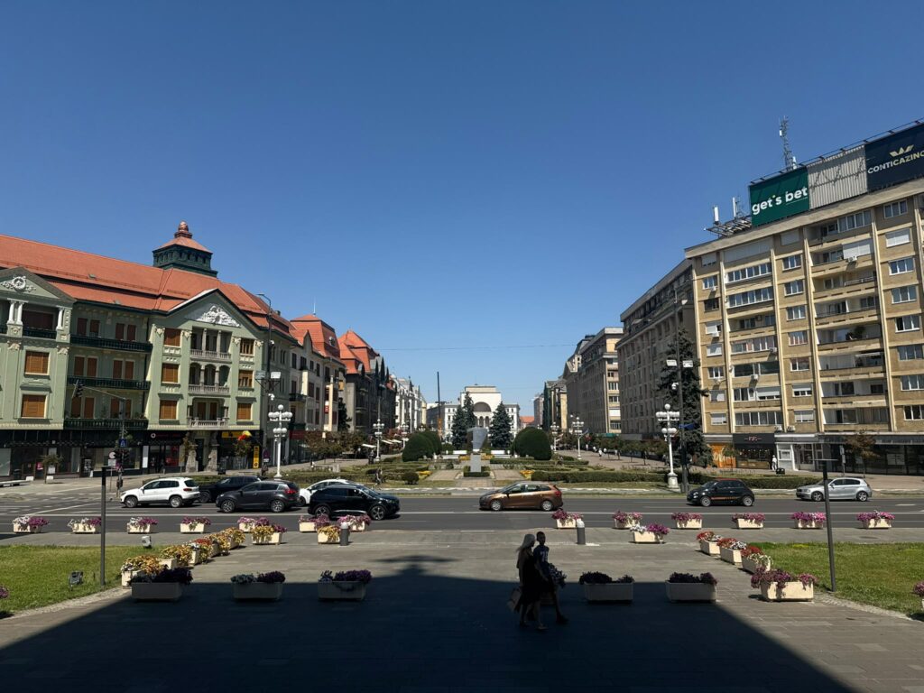 „Parcă sunt date cu aspiratorul!”. Orașul din România care a lăsat o italiancă fără cuvinte