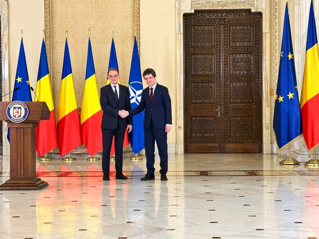 Cel mai mare proiect coordonat de Luca Niculescu: aderarea României la OCDE. Patru ani de negocieri, reforme și schimbări legislative înainte de desemnarea ca premier