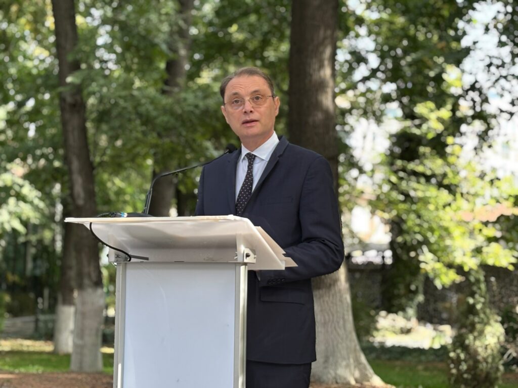 Luca Niculescu, după negocierile cu PSD: „România are nevoie, în primul rând, de stabilitate și de încredere” | Primele priorități ale premierului desemnat