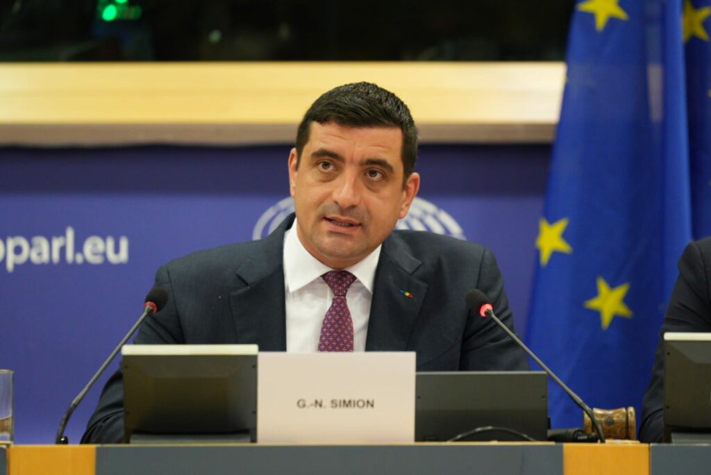 Liderii conservatorilor europeni susțin, de la Bruxelles, alegerile anticipate în România