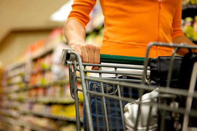 Sfaturi Esențiale pentru Cumpărături Autorizate și Produse de Calitate – Evită Capcanele și Protejează Familia! Află ce trebuie să verifici pentru sărbători liniștite și preparate fără riscuri.