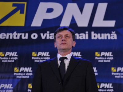 Preşedintele PRM, Crin Antonescu