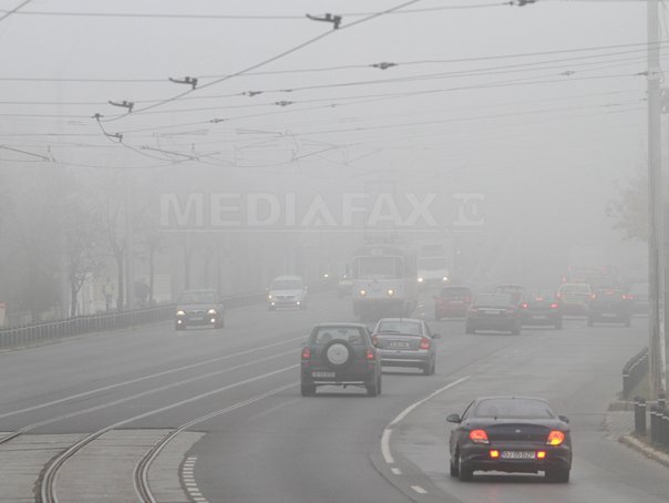 Recomandări pentru Siguranța în Trafic Pe Timp de Ceață