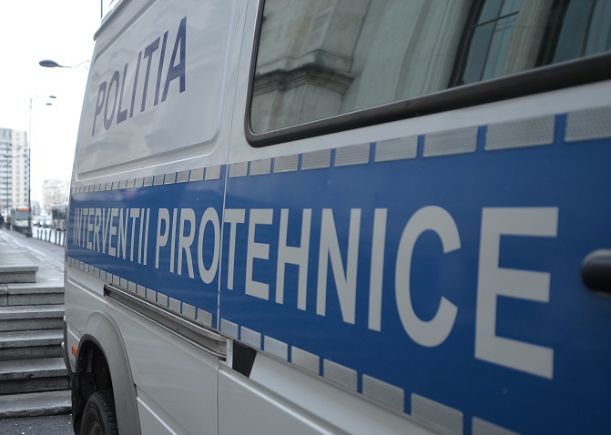 Proiectil din Al Doilea Război Mondial Descoperit în Pădurea Galațiului - Alertarea Apelului 112 și Intervenția Echipei Pirotehnice pentru Neutralizare