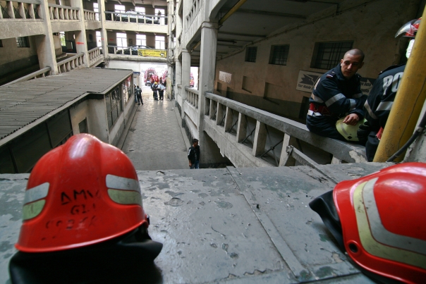 Un cutremur imaginar de 7,5 grade a mobilizat forţele de intervenţie din Capitală 
