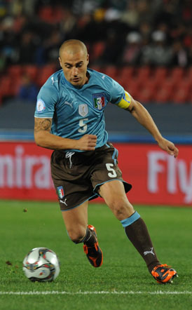 Cannavaro, record de selecţii în naţionala Italiei