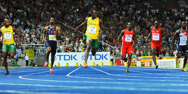 Usain Bolt, extraterestrul care sfidează timpul şi spaţiul 