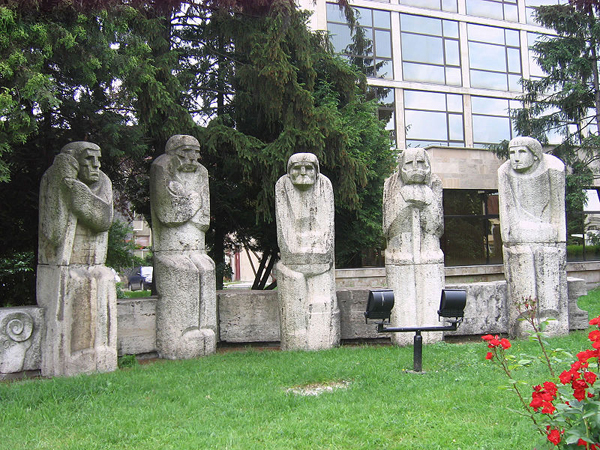 Sfatul bătrânilor - Vida Gheza
