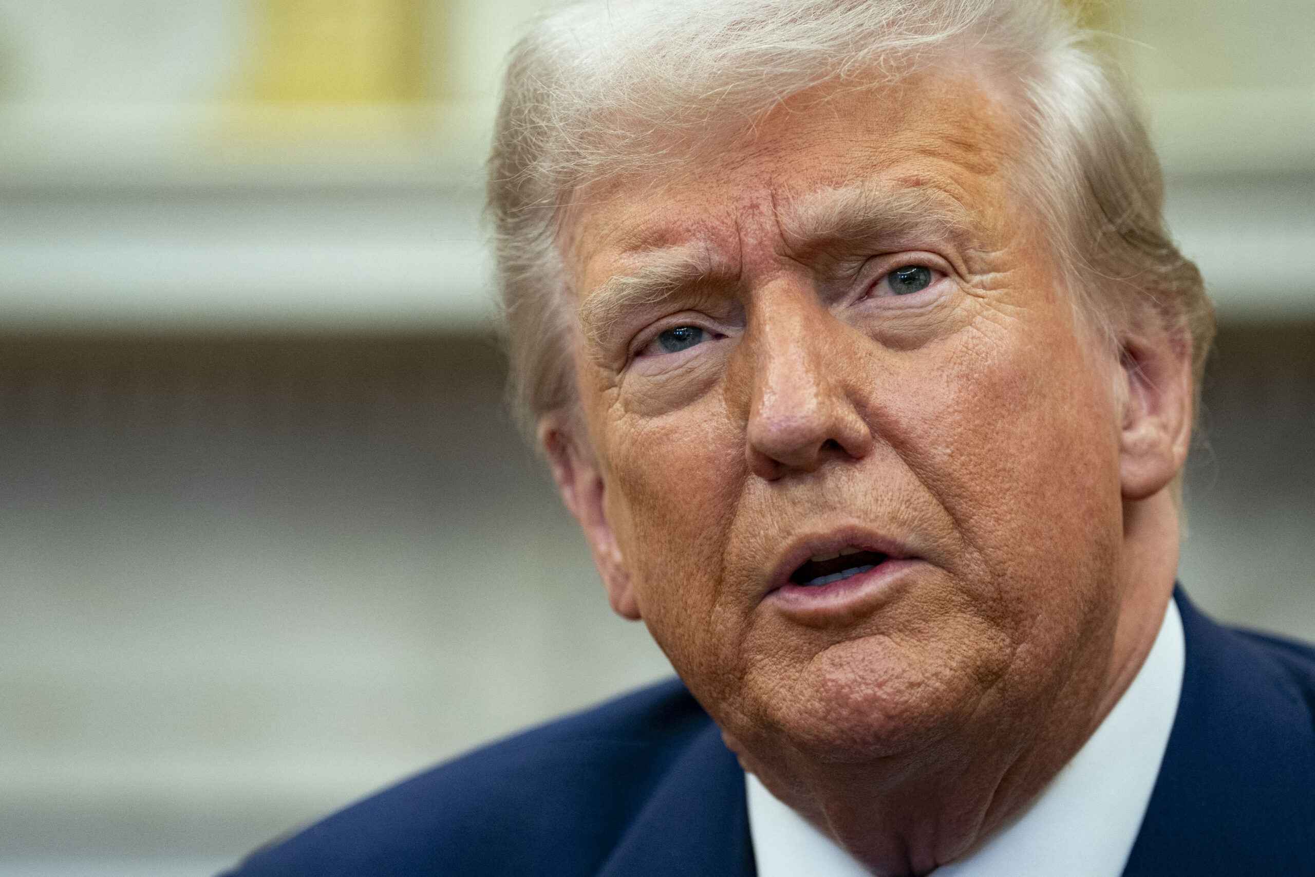 „Agitatorii vor fi închiși sau expulzați!” „Agitatorii vor fi închiși sau expulzați!”