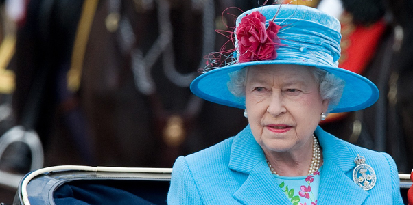 Regina Elizabeth a II-a