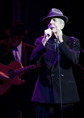 Leonard Cohen, un trubadur al angoaselor, a revenit la Bucureşti