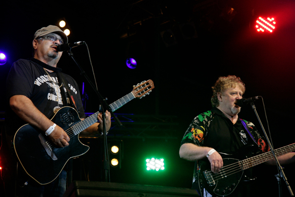 Rock supărat şi aproape toată trupa Phoenix, în a doua zi de Stufstock (Imagine: Mircea Oculeanu/Golden Stufstock)