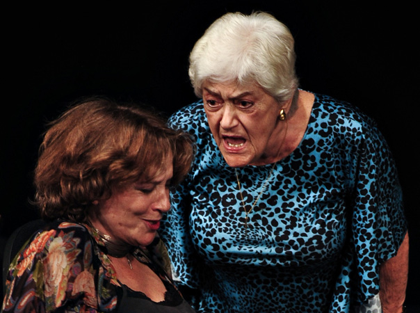 Olga Tudorache şi Tamara Creţulescu 