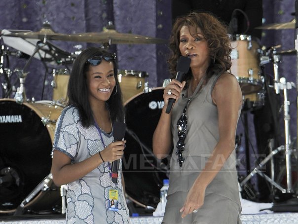Whitney Houston şi fiica sa Bobbi Kristina Brown